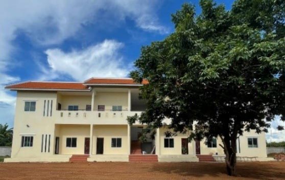 Dormitory for officers at Koh Ker Site